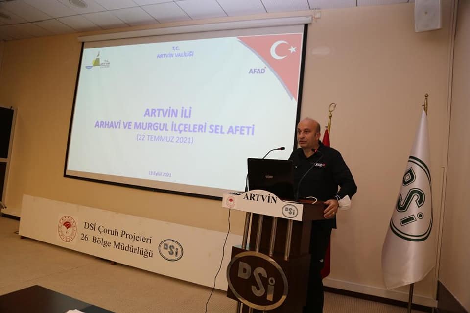 Artvin'de afetler için değerlendirme toplantısı yapıldı.