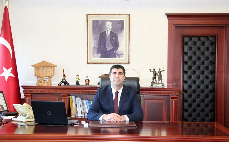 Kaymakam Mehmet Şerif Olcaş'ın 2021-2022 Eğitim Öğretim Yılı Mesajı