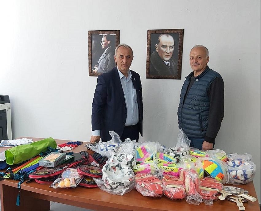 İyi parti Artvin Milletvekili adayı Gezmiş’ten Fsm okuluna Spor Yardımı