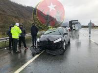 Ukrayna Rusya Savaşı Sonrası ülkeden Kaçan 2 Azeri Uyruklu Kişiler Kıyıcık'ta Kaza Yaptı