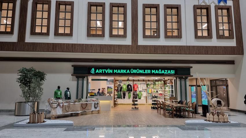 Artvin Marka Ürünler Mağazası  Rize Artvin Havalimanı'nda ilgi odağı oldu